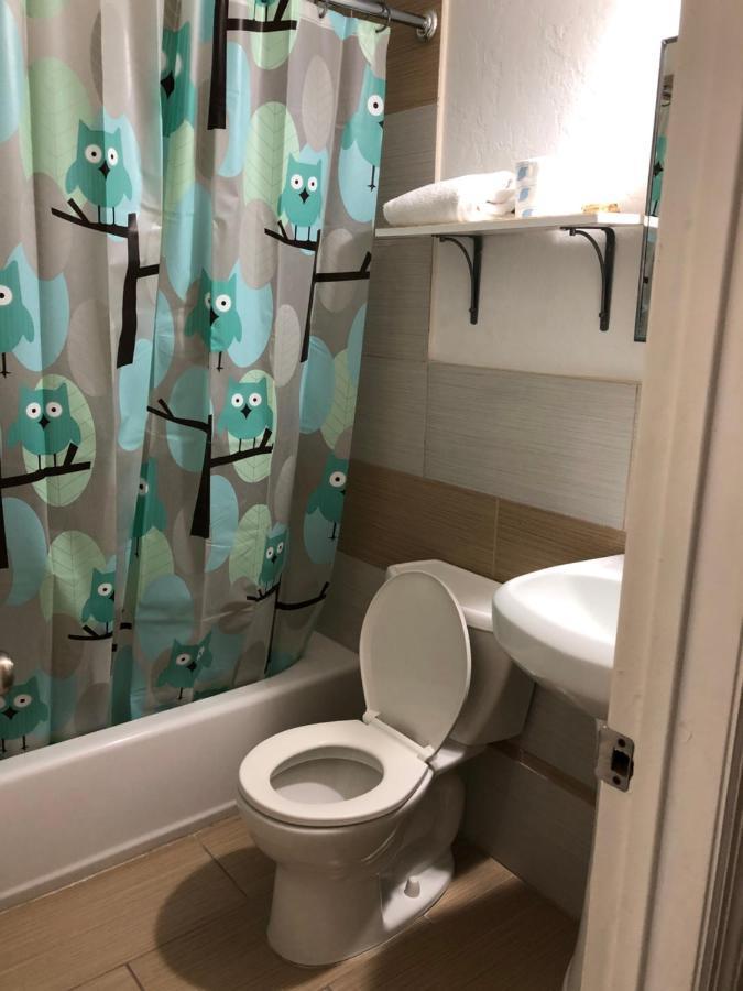 Lombardy Inn Hotel 마이애미 비치 외부 사진